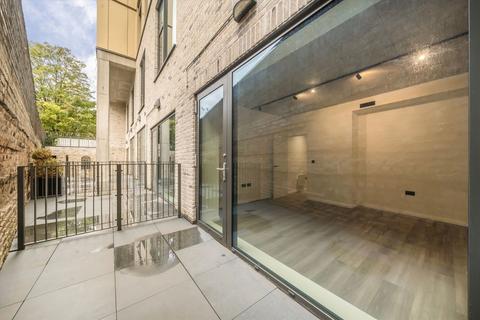 undefined, Maryland Point, London E15