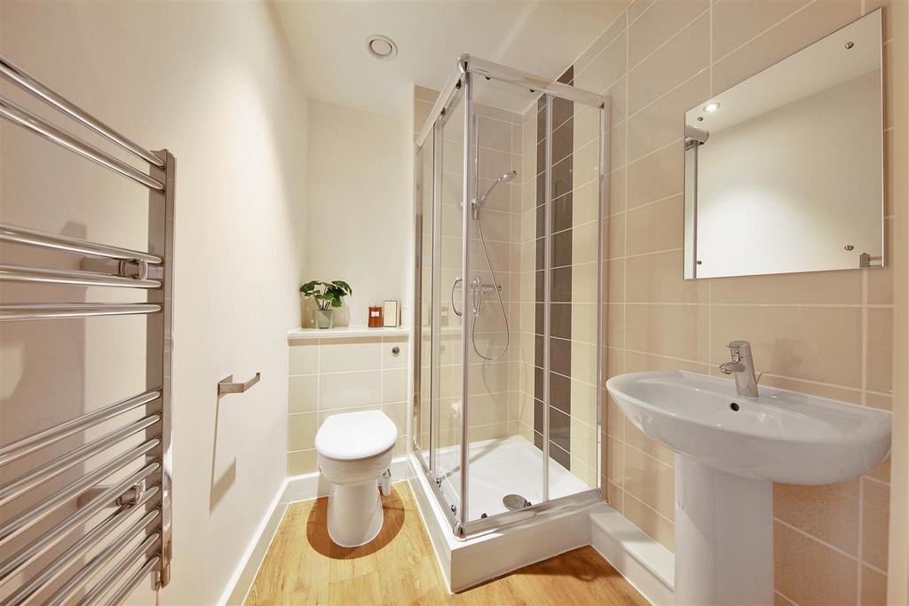 Flat 39, Orwell Court - Ce2 R89w Swu4 VAS0 Vok Dp.jpg