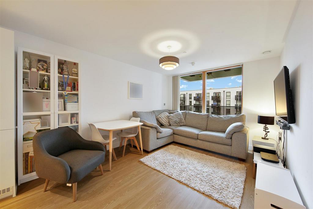 Flat 39, Orwell Court - gsw Fwqw W5x8 Zf3t AVgs I.jpg