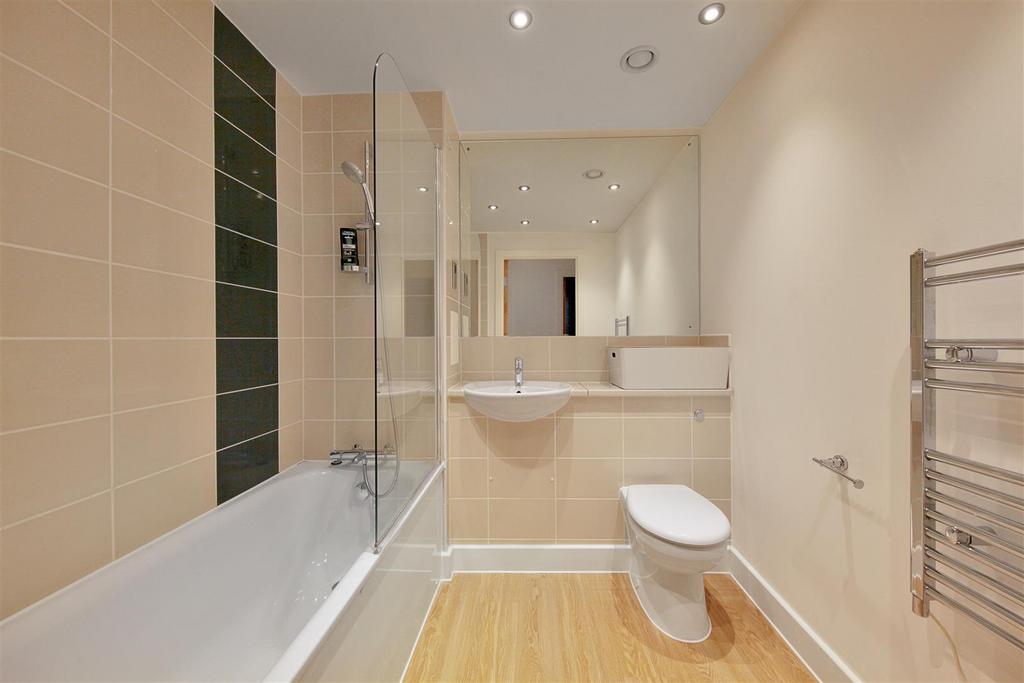 Flat 39, Orwell Court - n Tqa Lv Iz NEWf Gs3ril9r.jpg