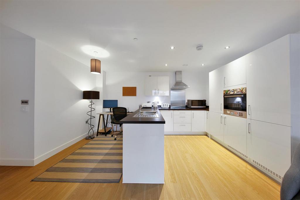 Flat 39, Orwell Court - 7o0tm6i02 Jx7u Vef Yk23.jpg