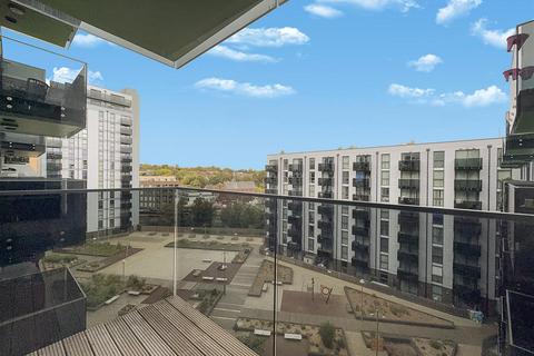 2 bedroom apartment for sale, Orwell Court, London SE13