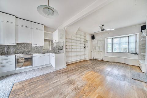 undefined, Hampstead Garden Suburb NW11