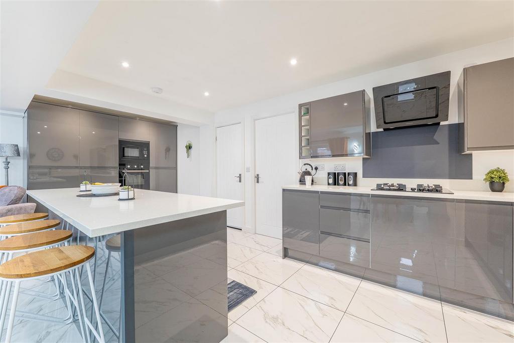 Kitchen/Dining Room