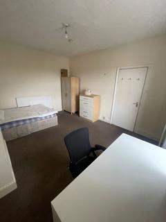 3 bedroom flat to rent, Ashley Down Road, Bristol BS7