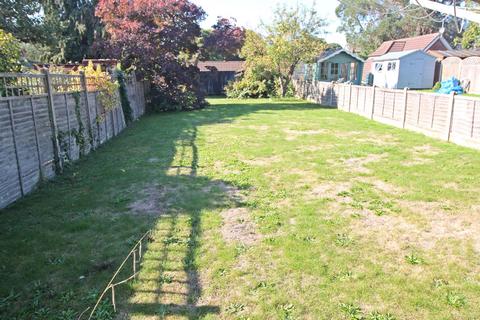 3 bedroom detached house for sale, New Road, Netley Abbey, Southampton