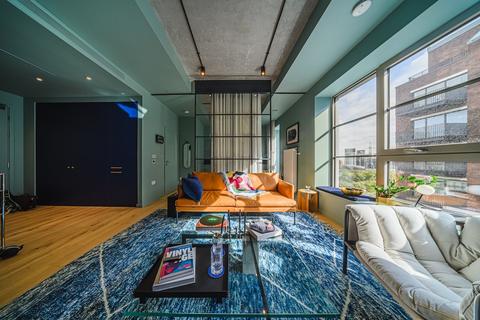 Studio for sale, Goodluck Hope Walk, Douglass Tower, E14