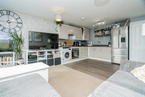 2 bedroom apartment for sale, Kestrel Way, Leighton Buzzard, LU7