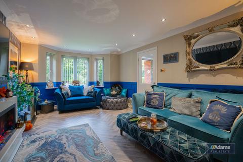4 bedroom detached house for sale, Pilgrims Way, Sandymoor