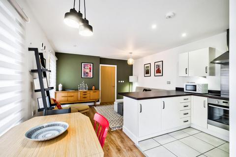 1 bedroom apartment for sale, Royal House, Church Road, Leyton
