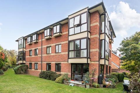 2 bedroom flat for sale, Windsor House,  Henley-On-Thames,  RG9
