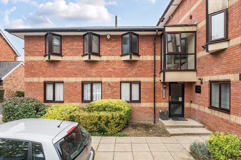 2 bedroom flat for sale, Windsor House,  Henley-On-Thames,  RG9