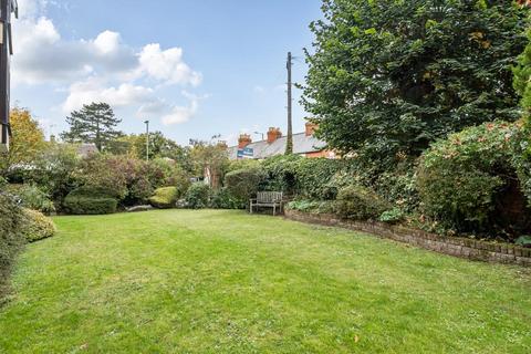 2 bedroom flat for sale, Windsor House,  Henley-On-Thames,  RG9