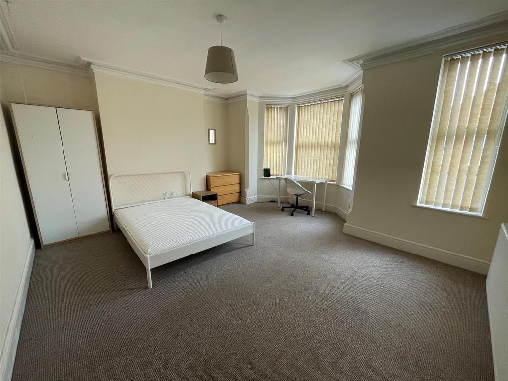 Room 1-.jpg
