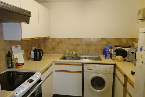 2 bedroom flat for sale, Broome Way, Banbury