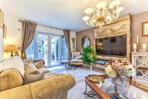 3 bedroom detached house for sale, Norgren Crescent, Shipston-On-Stour CV36