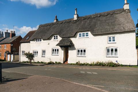 Main Street, Houghton-On-The-Hill, LE7
