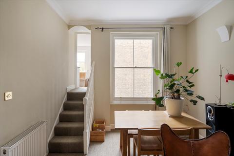 2 bedroom apartment for sale, Clanricarde Gardens, London, W2