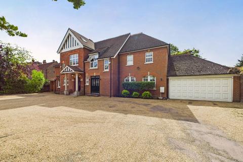5 bedroom semi-detached house for sale, Orchard Road, Bromley BR1