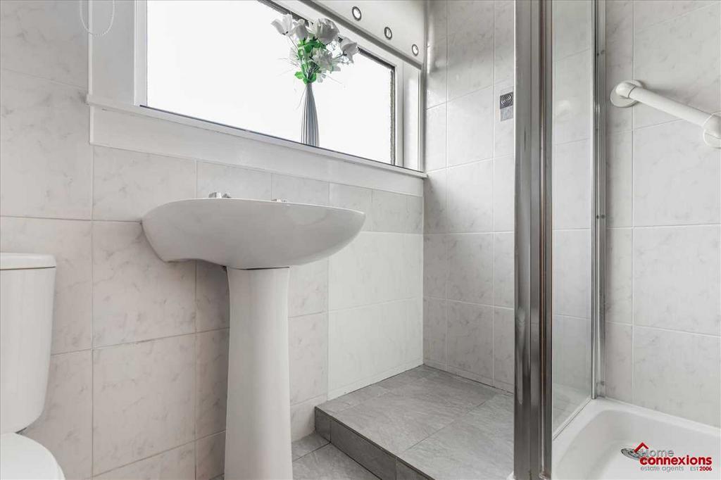 Shower Room (1)