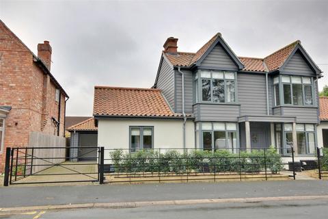 undefined, Main Street, Tickton HU17