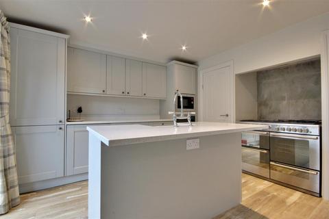 undefined, Main Street, Tickton HU17