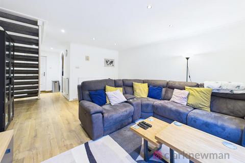 3 bedroom semi-detached house for sale, Mathams Drive, Bishop's Stortford CM23