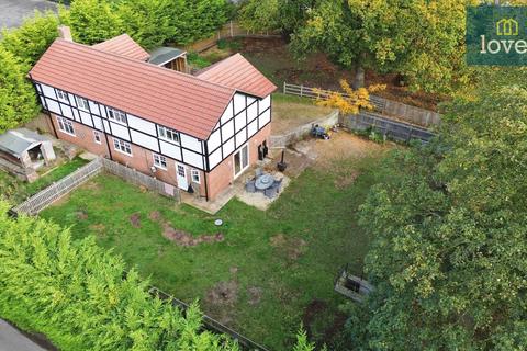 undefined, Carlton Road, Manby LN11