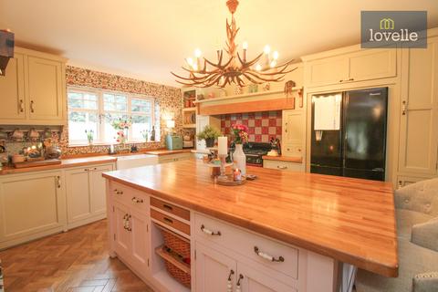 undefined, Carlton Road, Manby LN11
