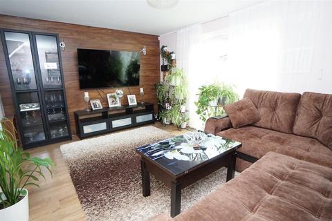 undefined, Larwood Drive, Ravenscliffe, Bradford