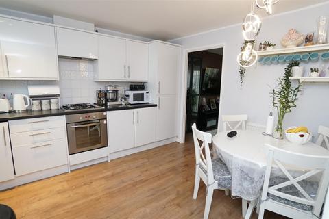 undefined, Larwood Drive, Ravenscliffe, Bradford