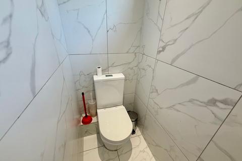 undefined, 10 Ridley Walk, Manchester, M15