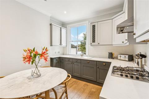 2 bedroom apartment for sale, Harbut Road, SW11
