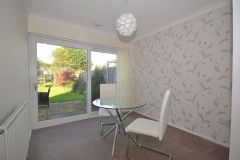 3 bedroom end of terrace house for sale, Elm Tree Close, Selsey, Chichester, West Sussex, PO20 0SQ