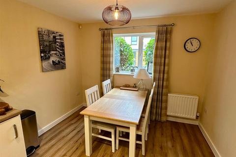 3 bedroom semi-detached house for sale, Moorcroft Lane, Hereford
