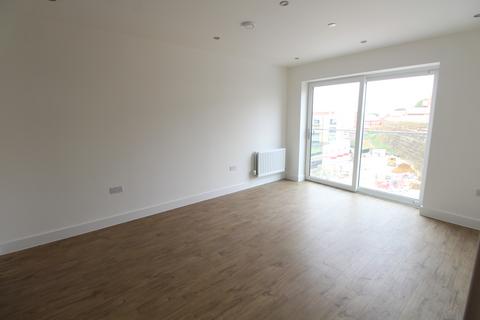 undefined, Stirling Drive, Luton, Bedfordshire, LU2