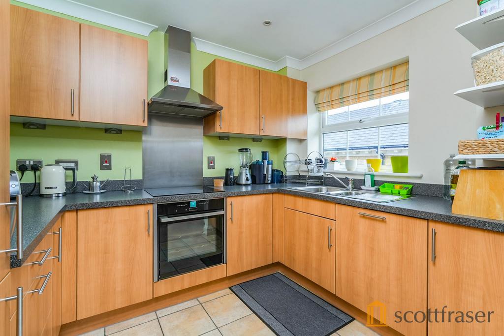 Kitchen 001