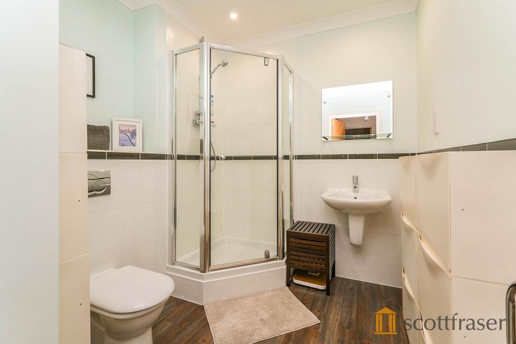 Bathroom 001