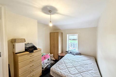 28 Burnside, Bedlington, NE22 7JH