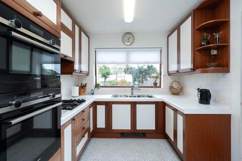 2 bedroom detached bungalow for sale, Hessle Avenue, Boston, PE21