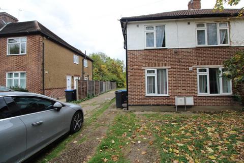 Chalkwell Park Avenue, Enfield Town