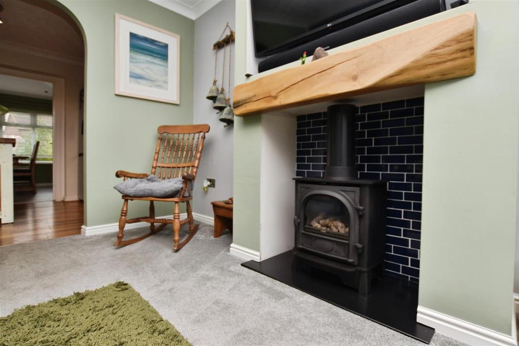 Lounge Feature