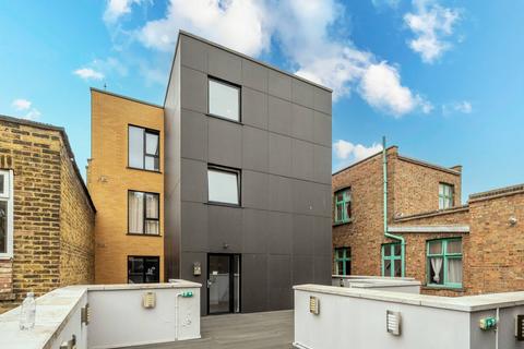 1 bedroom flat for sale, Cranbrook Mews, Walthamstow, E17