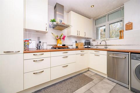 3 bedroom house for sale, Toms Lane, Bedmond, Abbots Langley