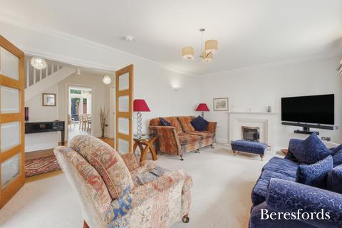 4 bedroom detached house for sale, Hamilton Gardens, Braintree, CM7