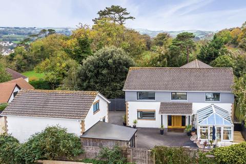 4 bedroom detached house for sale, Mount Raleigh Drive, Bideford