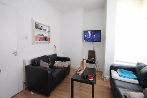 3 bedroom house to rent, Brudenell Road, Leeds LS6