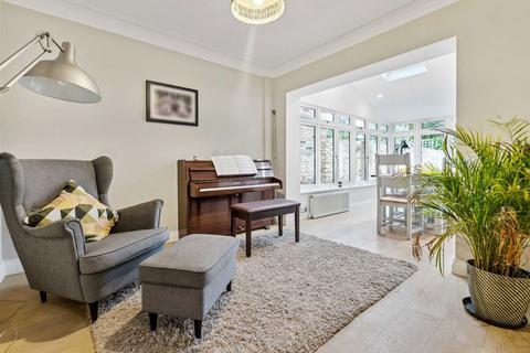 undefined, Acacia Road, Hampton TW12