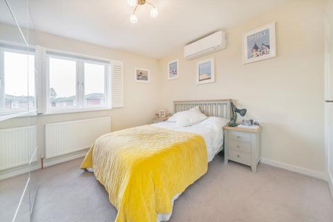 undefined, Acacia Road, Hampton TW12