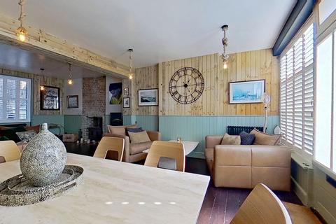 4 bedroom terraced house for sale, Harbour Street, Broadstairs CT10